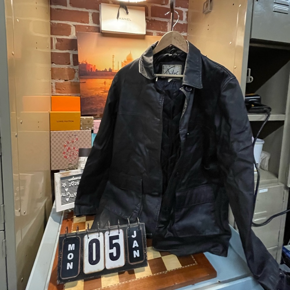 Vtg large Jules leather jacket